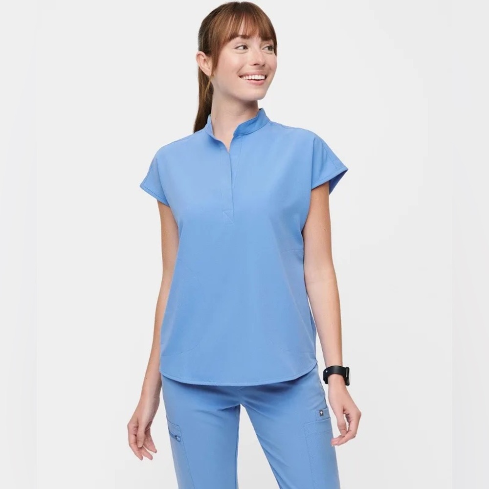 Figs Woman’s Rafaela Oversized Scrub Top Ceil Blue